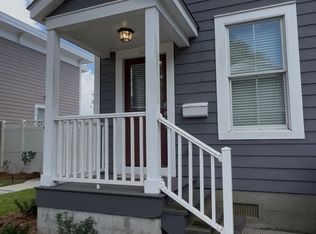 103 W 31st Ln, Savannah, GA 31401
