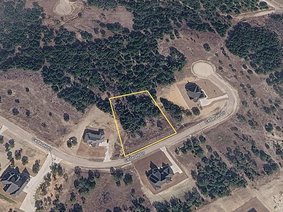 1st image of 1083 Cedar Hill Dr