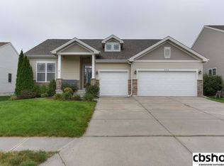 8614 S 162nd St, Omaha, NE 68136