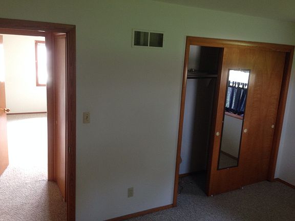 5th image of 1154 County Road 1800 N