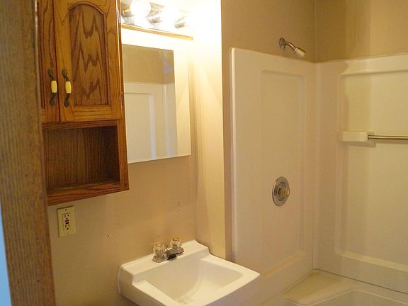 2nd image of 304 S 52nd St