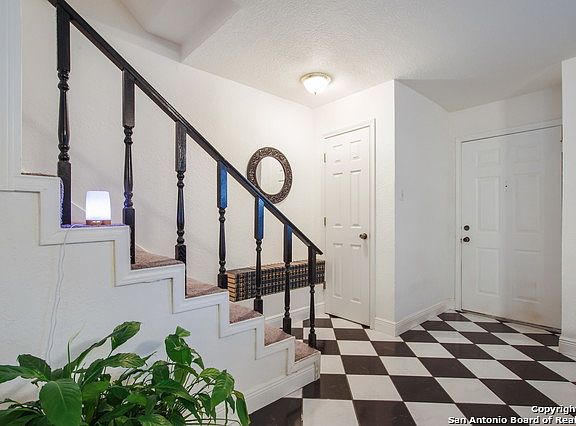 2nd image of 7322 Oak Manor Dr APT 22