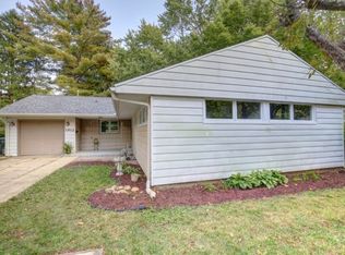 1912 S Vine St, Urbana, IL