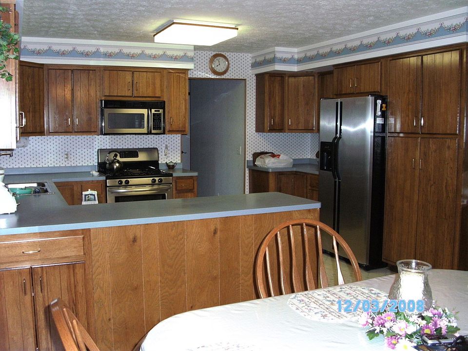 2nd image of 463 Peck Rd