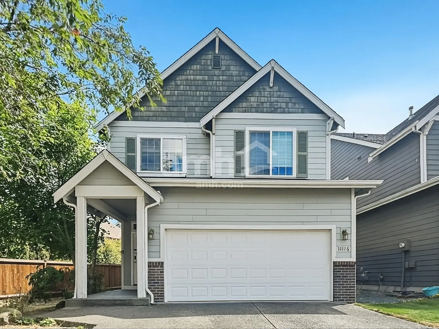3 bed, 2.5 bath, 2154 sqft, $2,930 — Photo 1