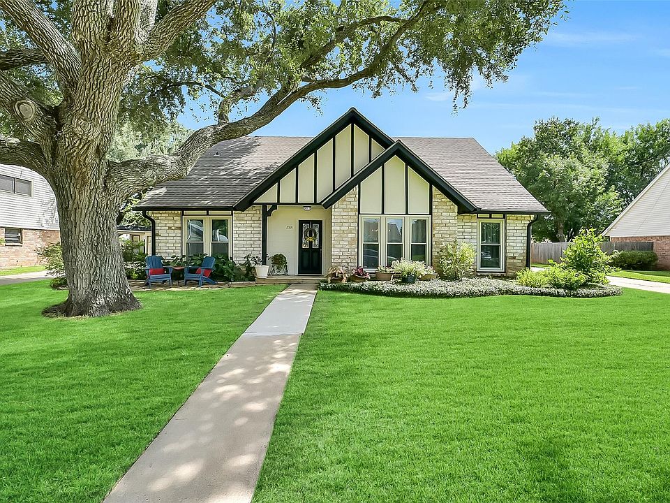 1st image of 2531 Sugar Mill Dr