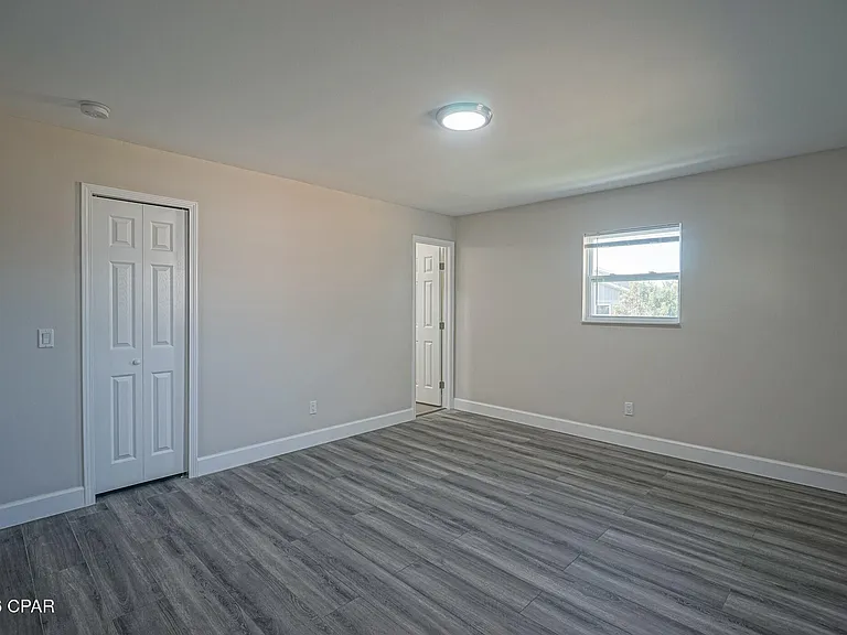 410 S Star Ave — Photo 29