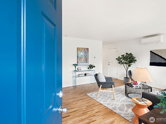 2nd image of 9261 31st Avenue SW