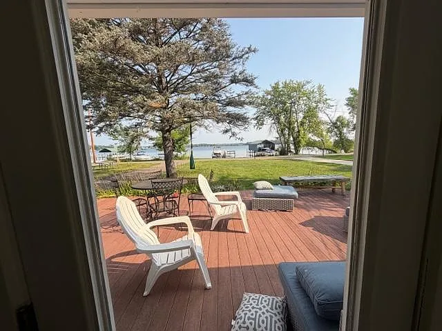3407 Crystal Bay Rd — Photo 3