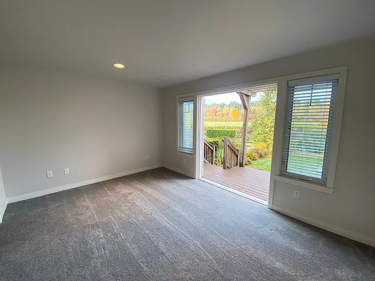Villas at Woodinville — Photo 17