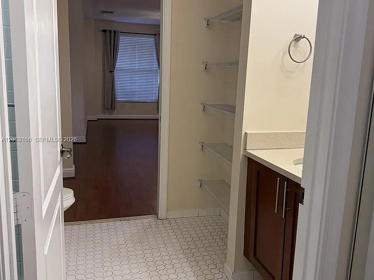 1333 SW 4th Ct #1333 — Photo 11