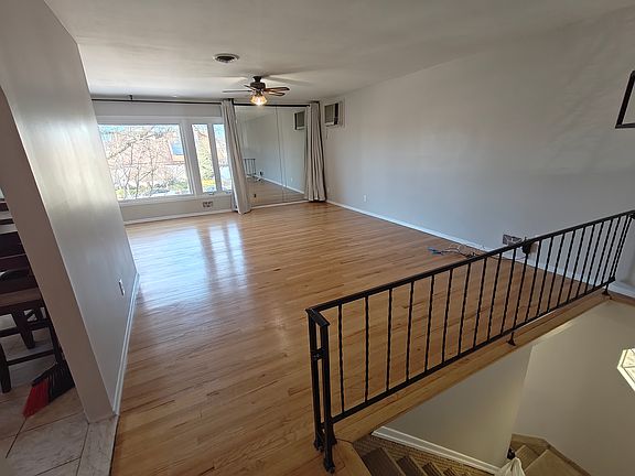 2nd image of 461 Colon Ave Floor 2