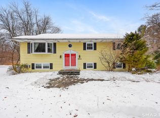 11 Apple Blossom Lane, New Fairfield, CT 06812