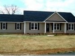 5399 Longspur Rd, Snow Camp, NC 27349