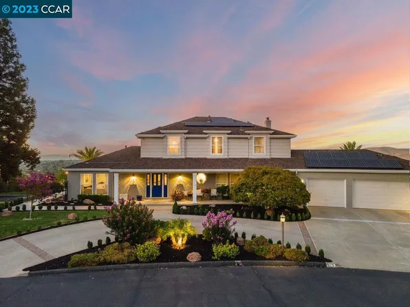 875 Ridge Dr, Concord, CA 94518