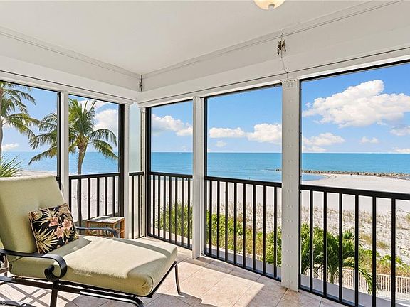 2nd image of 2171 Gulf Shore BLVD N #201