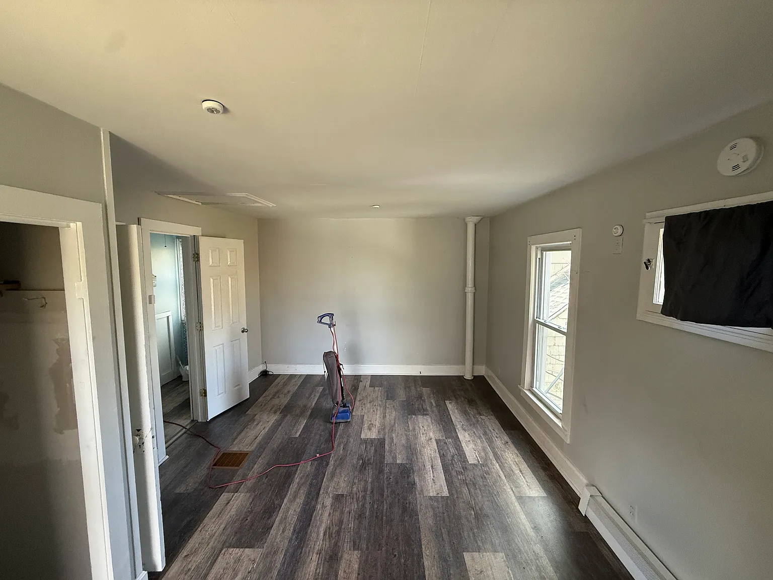 1 bed, 1000 sqft, $1,000 — Photo 2