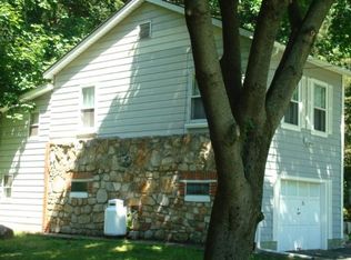 26 Emmans Rd, Ledgewood, NJ 07852