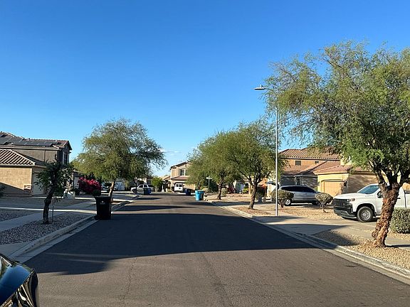 5th image of 4709 N 95th Dr