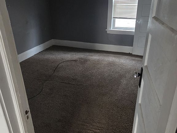 2nd image of 10702 Bryant Ave 2-apt 1