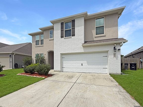4th image of 4734 Malbec Ave