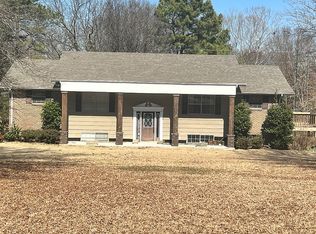 43 Leslie Scruggs Rd, Humboldt, TN 38343