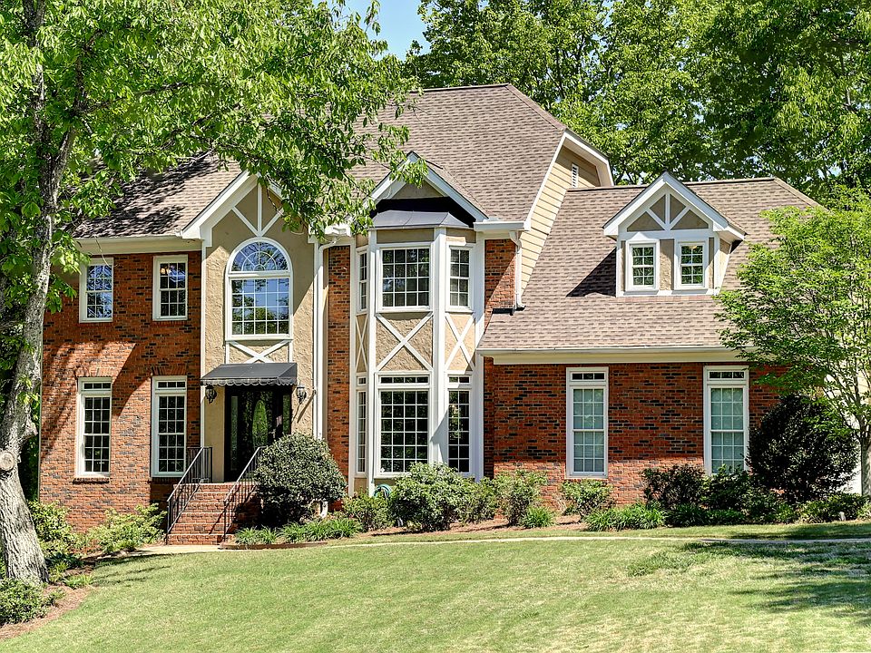 1st image of 4535 Ashmore Cir NE