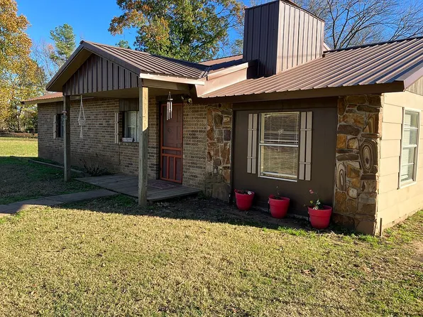 40033 Hickory House Ln, Talihina, OK 74571