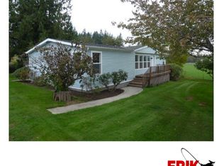 23366 Gunderson Rd, Mount Vernon, WA 98273