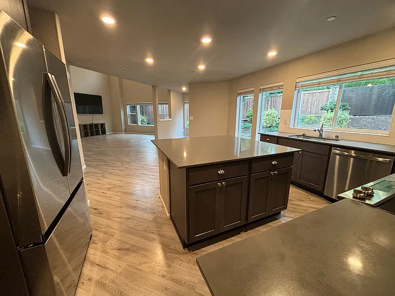 118th Avenue Ct E — Photo 6