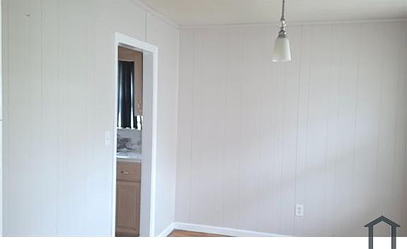 2nd image of 1304 18th Pl SW
