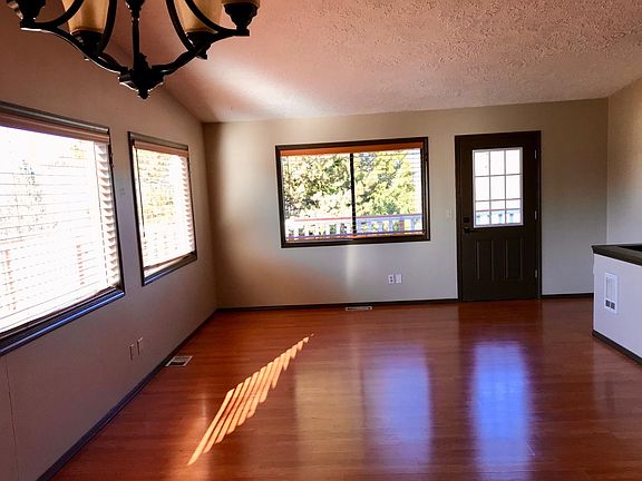 5th image of 35900 SE Mount Norway Dr