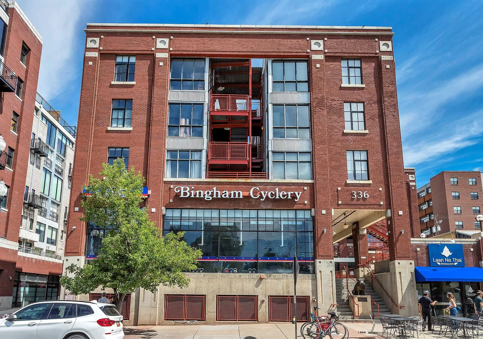 Modern Downtown Salt Lake City 1bd/1ba Condominium — Photo 1