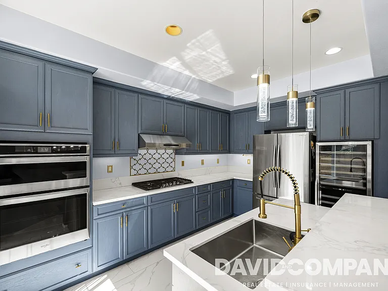 9105 Calvin Way — Photo 12