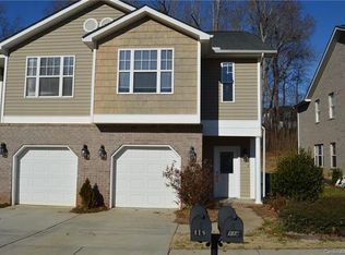 114 Sherman Oaks Ln, Mooresville, NC 28115