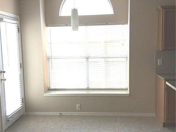 5th image of 11267 Newberry Dr