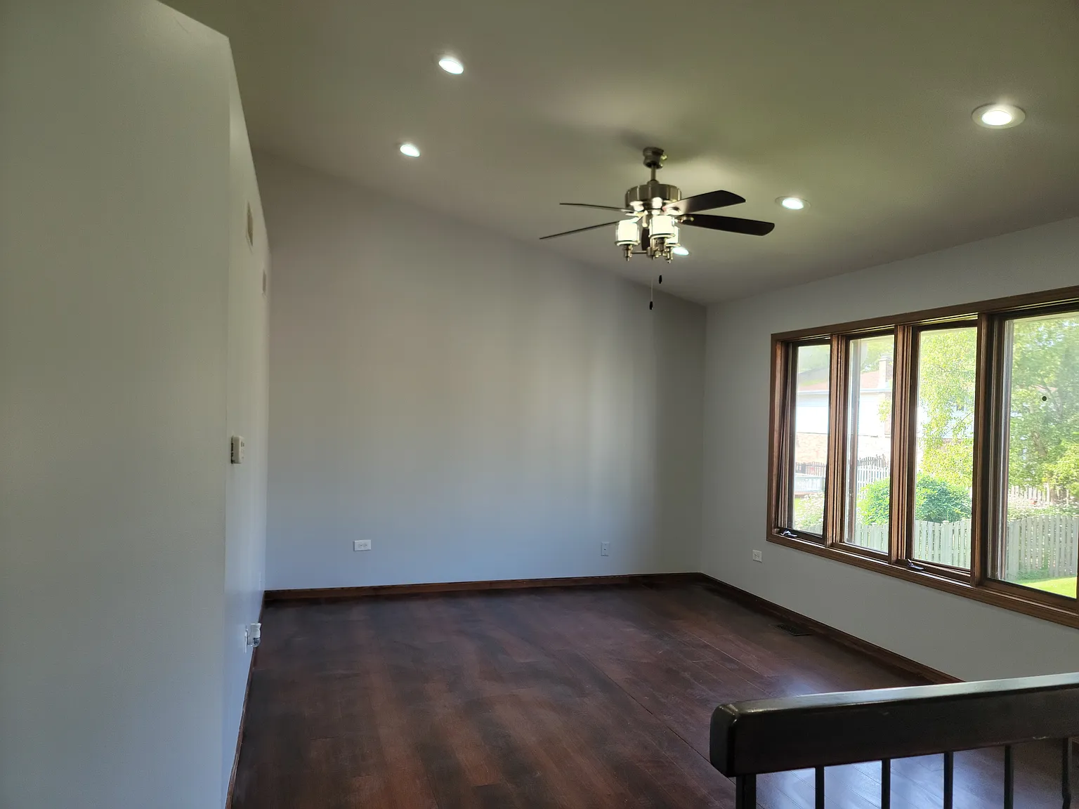 3 bed, 1800 sqft, $3,300 — Photo 4