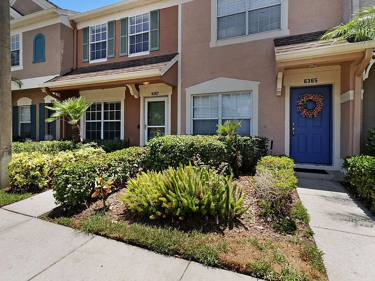 6367 Bayside Key Dr — Photo 1