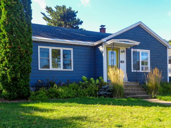 641 W Magnetic St, Marquette, MI 49855