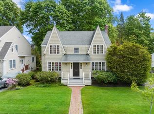 17 Charlotte Rd, Newton, MA 02459