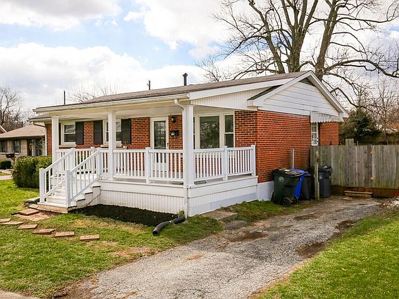 3rd image of 604 Ivy Ct