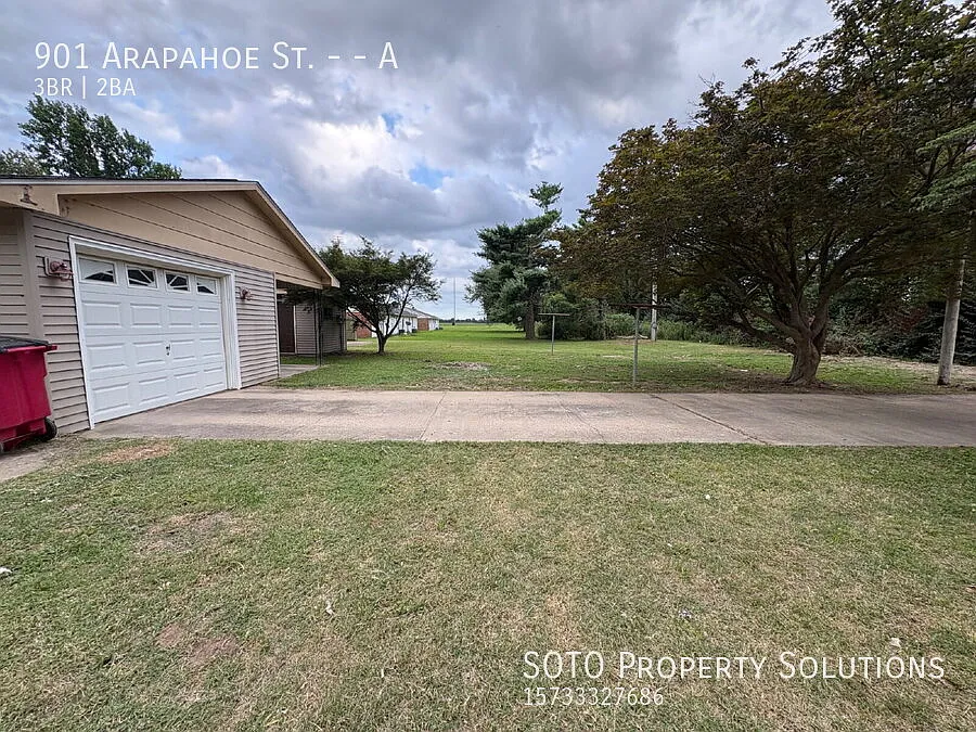 Newly Updated, Small Pet-Friendly 3BD/2BA Duplex Near Alan Wire in Sikeston, MO — Photo 3