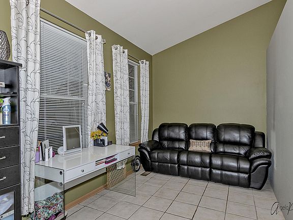 2nd image of 551 E Camden Ln