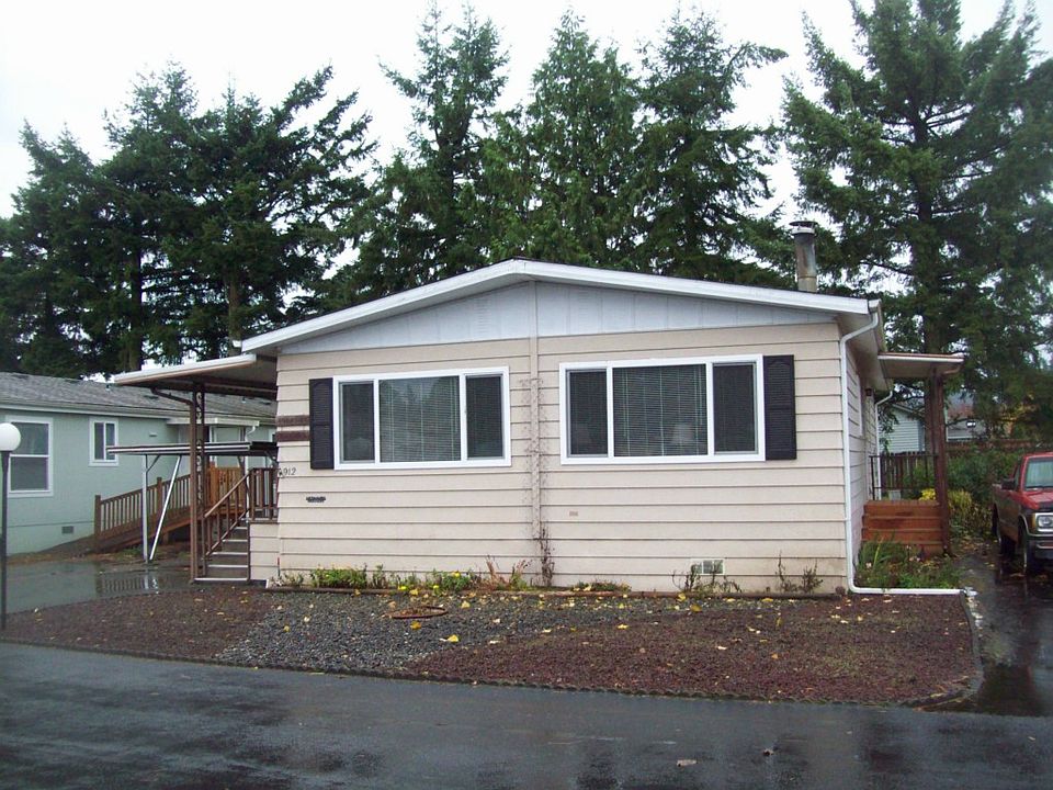 2nd image of 912 Mountain Villa Dr