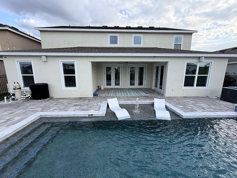 4925 Olivia Ct — Photo 3