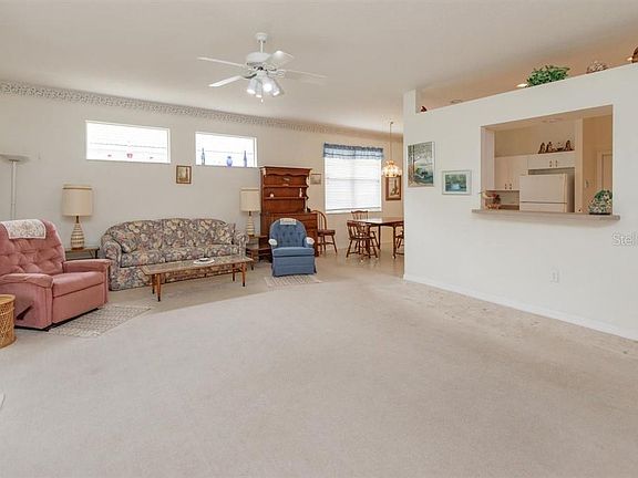 4th image of 414 Foxhill Dr