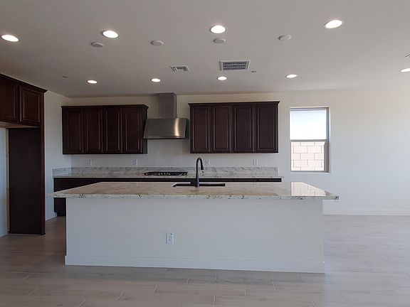 3rd image of 7001 W Maya Way