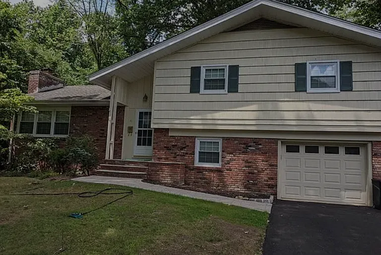 21 Waibel Dr — Photo 2
