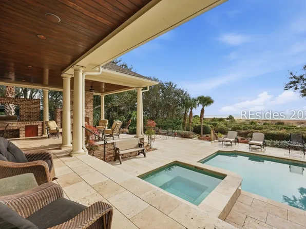 16 Planters Row, Hilton Head Island, SC 29928