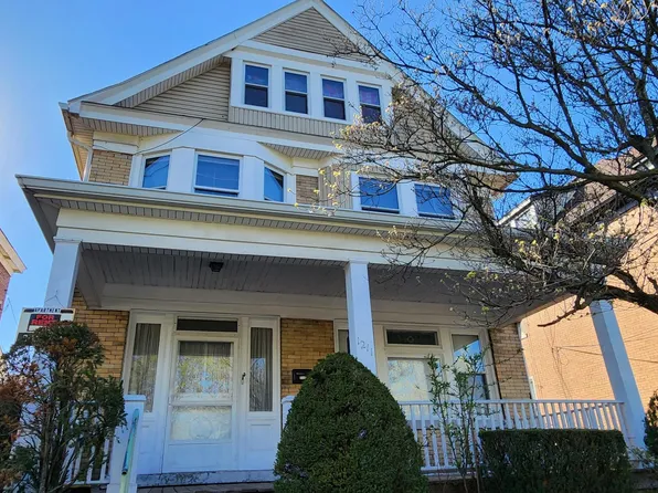 1211 Chislett St APT 1, Pittsburgh, PA 15206